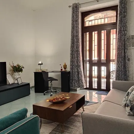 Semesterbostad Casa Luciuzza