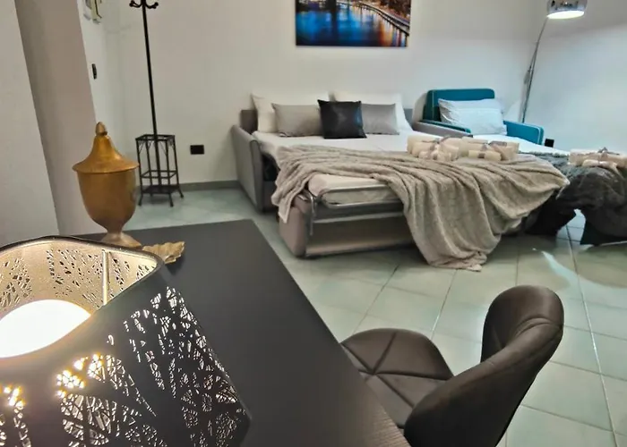 Semesterbostad Casa Luciuzza *